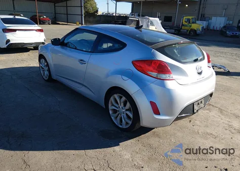 2013 Hyundai Veloster Base W/Black from USA, damaged, VIN KMHTC6AD7DU117223